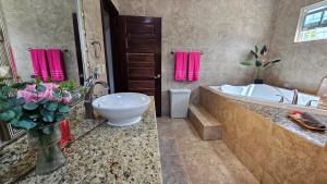 Pink Heist Glam House with Dress-Up Photo Room