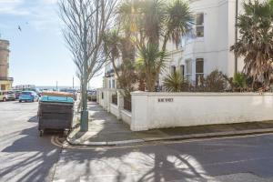 Host & Stay - Alice Hideaway