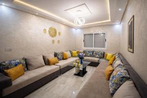 Casa Med Parking Prive WiFi Fibre Gare 2min