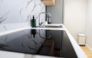 Barrikada-E Apartments