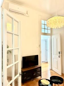 São Julião II Spacious & Cosy Apartment with AC! Near to Augusta Arch in Baixa-Chiado!