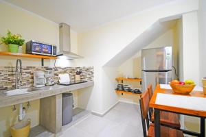 Condo Pool Palapa Lounge Free Parking Onsite