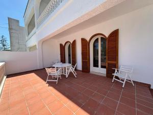 Villetta via lenin con giardino a torre dellorso