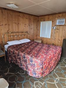 Hilltop Motel