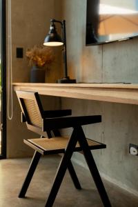 The Sandhaus Suite 7