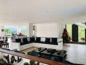 Archi Villa -Sopetran