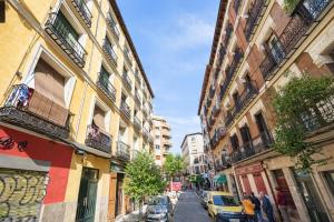 Guernica - Estilo y Ubicación Perfecta en Embajadores