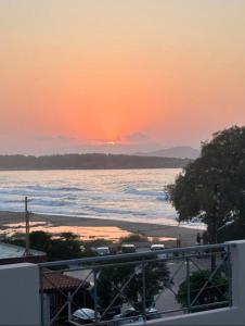 Nea Chora Seaside Luxury Apartment