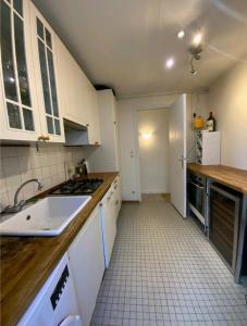 Grand Appartement parisien T2 - Montmartre