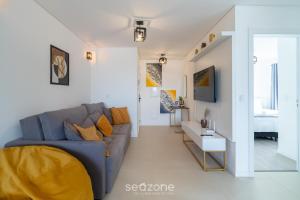 Aptos em cond. c piscina a apenas 500 m da Praia dos Ingleses - MNCs