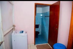 Green Shadow Inn