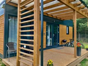 Cisy Resort-idealny dla gości ze zwięrzętami,ogrodzony teren na wyłączność,150 m od jeziora