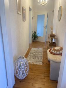 Entspannen mit SaarPolygonblick - große Ferienwohnung mit Terrasse & Garten