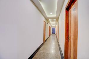 Hotel Peridot with Free Airport Pickup