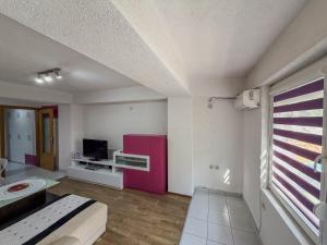 Backyard Groundfloor Apartment near the center of Ohrid
