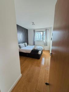 Britannia Apartments