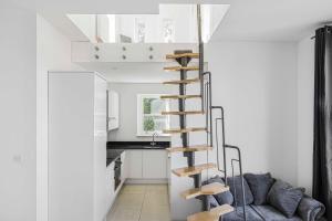 Private Luxury Ensuite Room Greater London, Free Parking Gatwick 15MIN