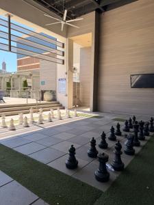 Luxury High Rise Downtown 1BR Apartment