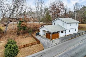 Dog-Friendly Haven Near Pigeon Forge Excitement