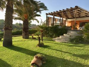 Villa Luce Exclusive Seafront Villa by BlueWhisper