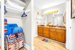 Napili Point Water Front 2 FREE CARS KBM Resorts Water Front 2 Units 2 Bedrooms NAP ML-3589