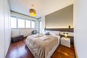 Milan Santa Giulia Bright apartment with 2 terraces