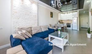 Luxury 2 Bedrooms Apartment with 2 bathrooms & Batumi center