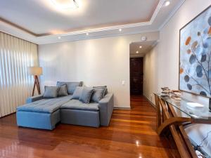 Charminho a 200m da Feirinha - Piscina e Garagem