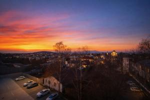 Station APA s parkovaním