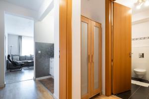 Cosy Parkside Apartment Prague