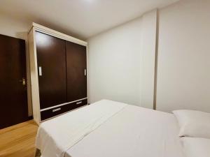 Apartamento de Alto padrão - localizado a três quadras do mar