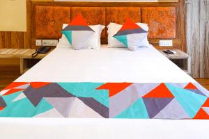 Hotel Aman Residency