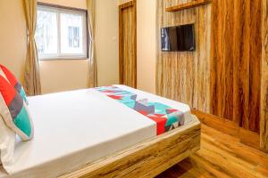 Hotel Aman Residency