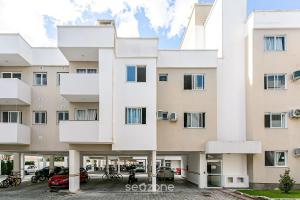 Apartamentos completos no cond. c piscina em Canasvieiras RPC