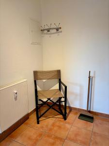 Modernes Studio mit Balkon & Seeblick am Biggesee