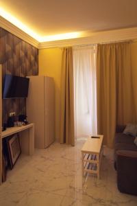 Guest House Rojo - Termini station Rome