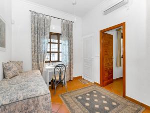 Villa-Private Pool-Central-Quesada-PMT26