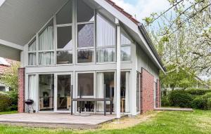 Nice Home In Röbel With Sauna