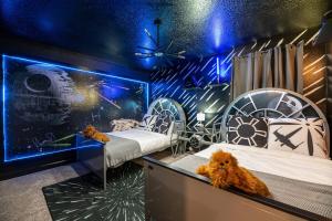 Themed Resort Villa with Pool Spa