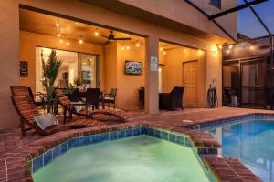 Disney Getaway w Pool & Hot Tub Game Room, BBQ