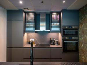 Dubai Marina Comfort 1BR Al Majara