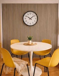 Marina Golf Apartamento con amplia terraza a 600 metros del Mar