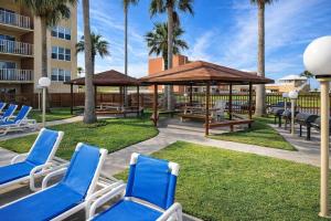 Private Beach Access Pool & Hot Tub BBQ Pits Gulfview II #408 home