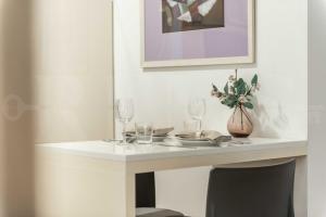 Seven Dancers Suite Picasso-Inspired REMS