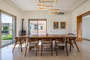 Sublime villa avec Personnel & Piscine