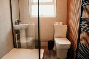 Quirky bohemian Lake District miners cottage- 6 bd