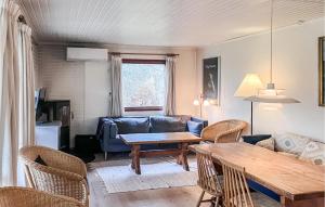 4 Bedroom Cozy Home In Liseleje