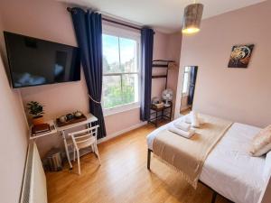 41 Home Near Kings Cross and Angel