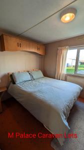 R6 North Shore Holiday Park