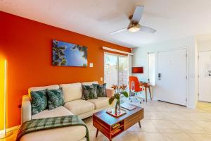 Groundfloor condo with private hot tub 8 onsite pools tennispickleball